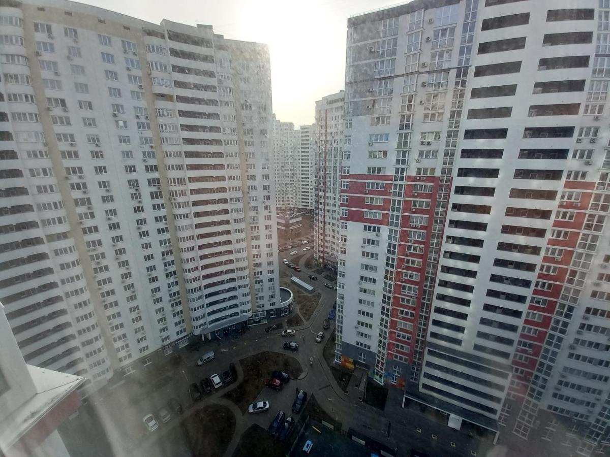 Smart Apartments Drahomanova 2А Kyiv Exterior photo