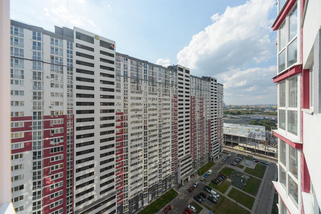 Smart Apartments Drahomanova 2А Kyiv Exterior photo