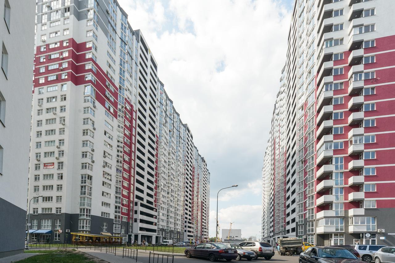 Smart Apartments Drahomanova 2А Kyiv Exterior photo